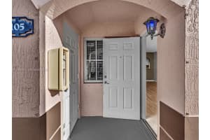 1271 Se 28th Ct 105 Homestead, FL 33035 - MLS#A11939041