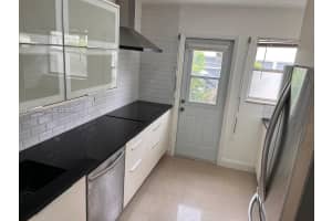 9455 Bay Harbor Terrace APT 8S, Bay Harbor Islands, FL 33154, - MLS#A11939052