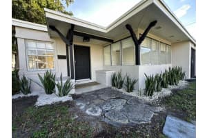 404 Se 14th St Fort Lauderdale, FL 33316 - MLS#A11939053