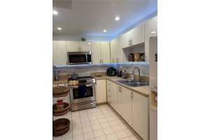 8251 NW 8th St APT 214, Miami, FL 33126, - MLS#A11939056