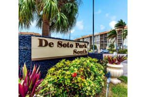 701 Three Islands Blvd 218 Hallandale Beach, FL 33009 - MLS#A11939079