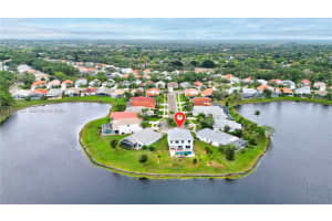 7109 Se Walden Pond Ct Stuart, FL 34997 - MLS#A11939092