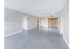 20505 E Country Club Dr APT 432, Aventura, FL 33180, - MLS#A11939100