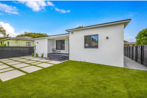 121 Nw 53rd St Miami, FL 33127 - MLS#A11939102