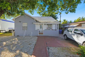 2142 Nw 33rd St Miami, FL 33142 - MLS#A11939122