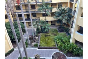 6575 W Oakland Park Blvd APT 511, Lauderhill, FL 33313, - MLS#A11939158