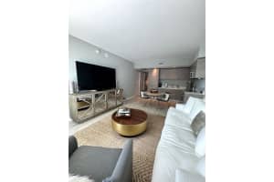 1300 S Miami Ave 2808, Miami