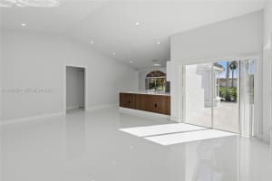 15956 Sw 83rd Ter Miami, FL 33193 - MLS#A11939204