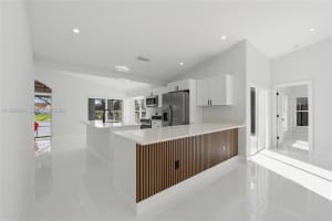 15956 Sw 83rd Ter Miami, FL 33193 - MLS#A11939204