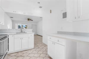 137 Ne 1st Ct A Dania Beach, FL 33004 - MLS#A11939208