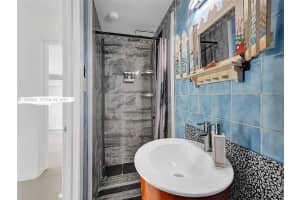 1607 Moffett St, Hollywood, FL 33020, - MLS#A11939231