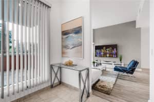 785 Crandon Blvd 106 Key Biscayne, FL 33149 - MLS#A11939243