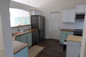 7 Zeidler Pl Palm Coast, FL 32164 - MLS#A11939298