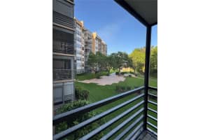 1100 St Charles Pl APT 203, Pembroke Pines, FL 33026, - MLS#A11939386