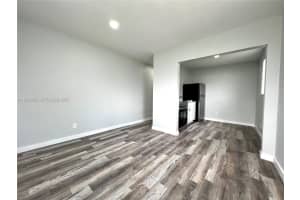 725 Nw 7th Ave 2 Hallandale Beach, FL 33009 - MLS#A11939426