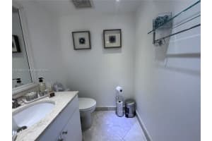 3301 N Country Club Dr APT 104, Aventura, FL 33180, - MLS#A11939443