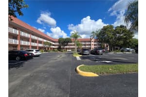 9441 Sunrise Lakes Blvd 108, Sunrise