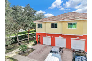 3340 Palomino Dr 222-2 Davie, FL 33024 - MLS#A11939485