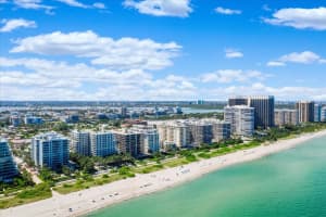 9424 - 9432 Carlyle Ave, Surfside