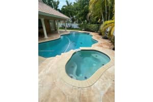 1552 Nw 135th Ave Pembroke Pines, FL 33028 - MLS#A11939539