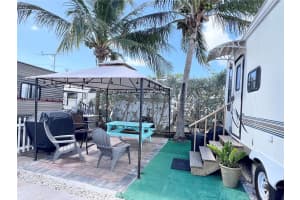 325 Calusa St 5 Key Largo, FL 33037 - MLS#A11939545