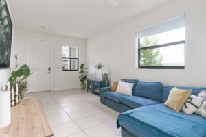 8885 Nw 102nd Ct Doral, FL 33178 - MLS#A11939586