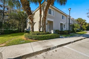 5703 Nw 48th Ave Coconut Creek, FL 33073 - MLS#A11939621