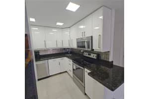 2750 Ne 183rd St 301 Aventura, FL 33160 - MLS#A11939624