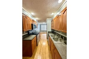 8253 Nw 8th Pl 2 Plantation, FL 33324 - MLS#A11939633