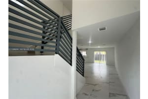 116 Nw 10th St B Hallandale Beach, FL 33009 - MLS#A11939634