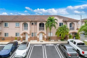 10718 Nw 87th Ct 10718 Hialeah Gardens, FL 33018 Sold 01/16/26