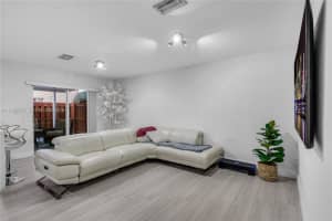 10718 Nw 87th Ct 10718 Hialeah Gardens, FL 33018 Sold 01/16/26