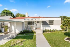 819 Nw 47th St, Miami