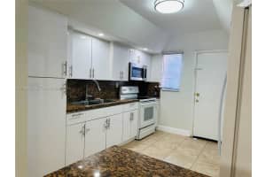 1950 W 54th St 205 Hialeah, FL 33012 - MLS#A11939649