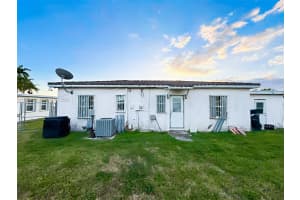 14321 Madison St Miami, FL 33176 - MLS#A11939651