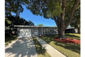 1521 Ne 43rd Ct Pompano Beach, FL 33064 - MLS#A11939678