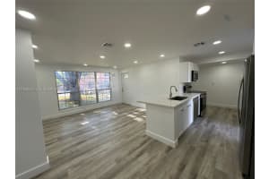 1521 Ne 43rd Ct Pompano Beach, FL 33064 - MLS#A11939678