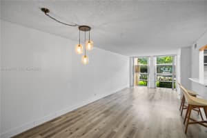 2101 Atlantic Shores Blvd 107 Hallandale Beach, FL 33009 - MLS#A11939727