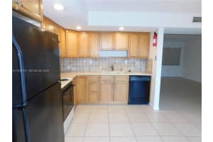 8015 Sw 107 Av 111 Miami, FL 33173 - MLS#A11939767