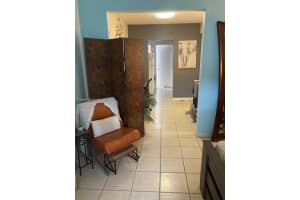 653 Michigan Ave APT 11, Miami Beach, FL 33139, - MLS#A11939809