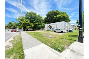 6617 Nw 18th Ave Miami, FL 33147 Sold 05/27/26