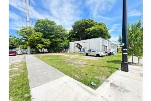6617 Nw 18th Ave Miami, FL 33147 Sold 05/27/26