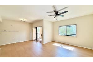 2807 Veronia Dr 202 Palm Beach Gardens, FL 33410 - MLS#A11939884