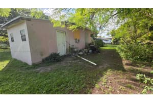 17301 Ne 4th Ave North Miami Beach, FL 33162 - MLS#A11939936