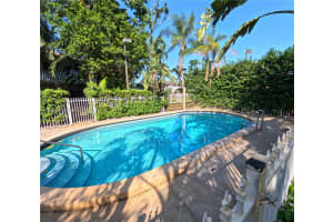 1423 Holly Heights Dr 15, Fort Lauderdale