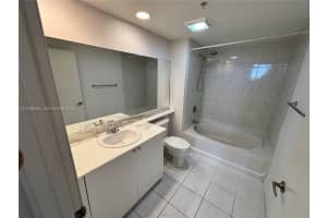 2775 Ne 187th St 403 Aventura, FL 33180 - MLS#A11939956