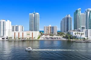 600 Parkview Dr 810 Hallandale Beach, FL 33009 - MLS#A11939961