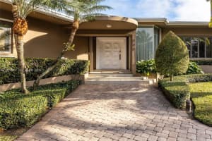 950 S Southlake Dr 950 Hollywood, FL 33019 - MLS#A11939983