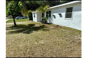 17 Edmund Rd West Park, FL 33023 - MLS#A11940011