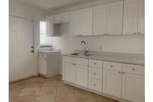 17 Edmund Rd West Park, FL 33023 - MLS#A11940011